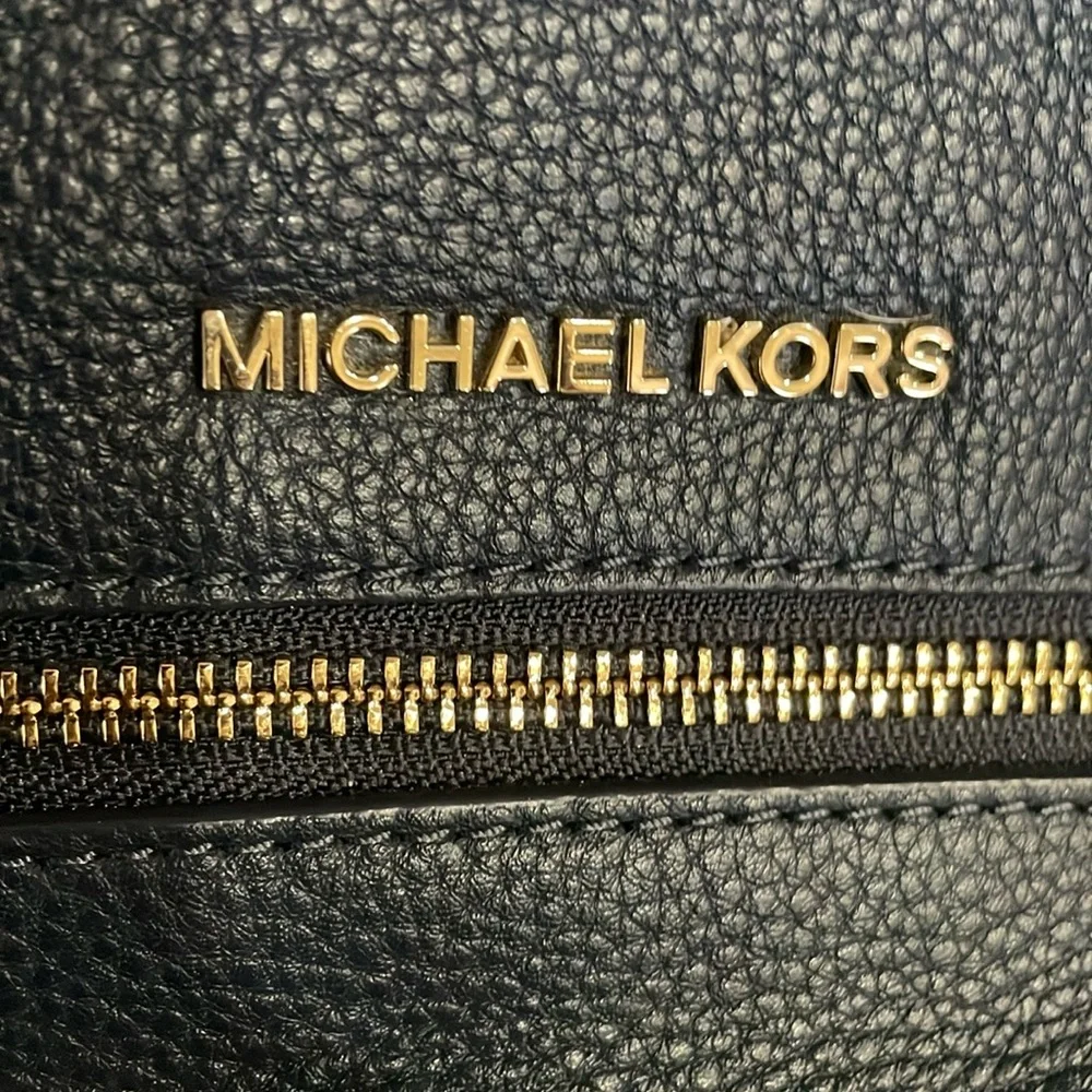 Michael Kors Rhea Zip Backpack Large Pebble Leather Navy Blue EUC - Picture 3 of 16